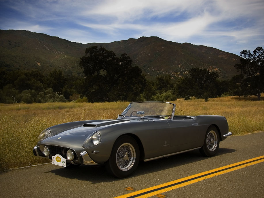 Vintage Sporting and Luxury Automobiles photo 4