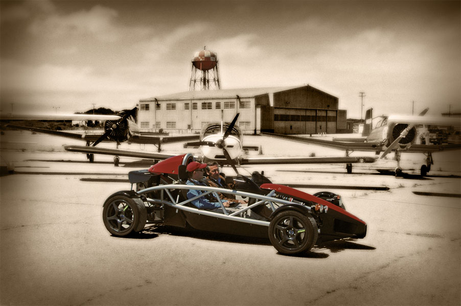 Vintage Sporting and Luxury Automobiles photo 6